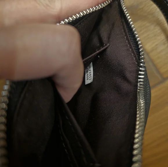 Coach Outlet Nolita 19 black patent leather PREOWN - Picture 7 of 9